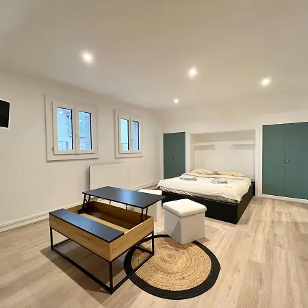 Prés Riants Apartamento